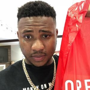 Meet your Posher, Colin